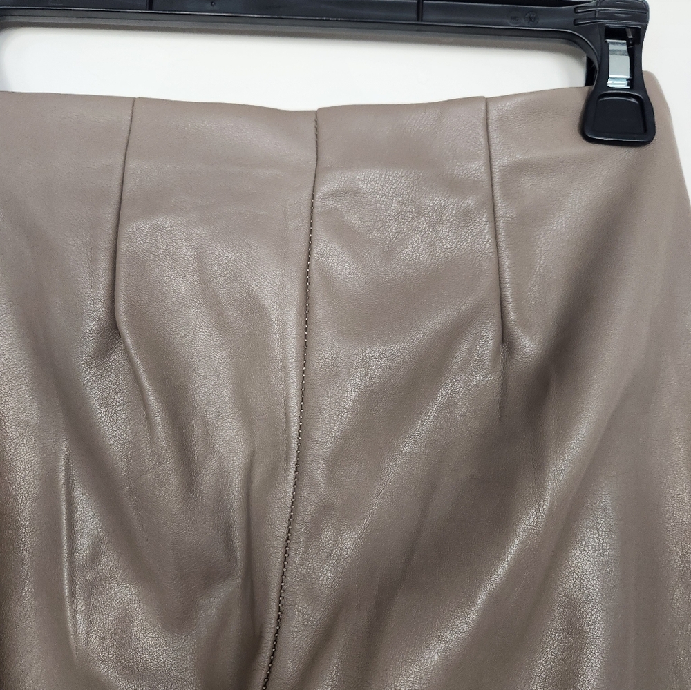 Fabletics Women's Faux Leather Leggings XS - Picture 8 of 8
